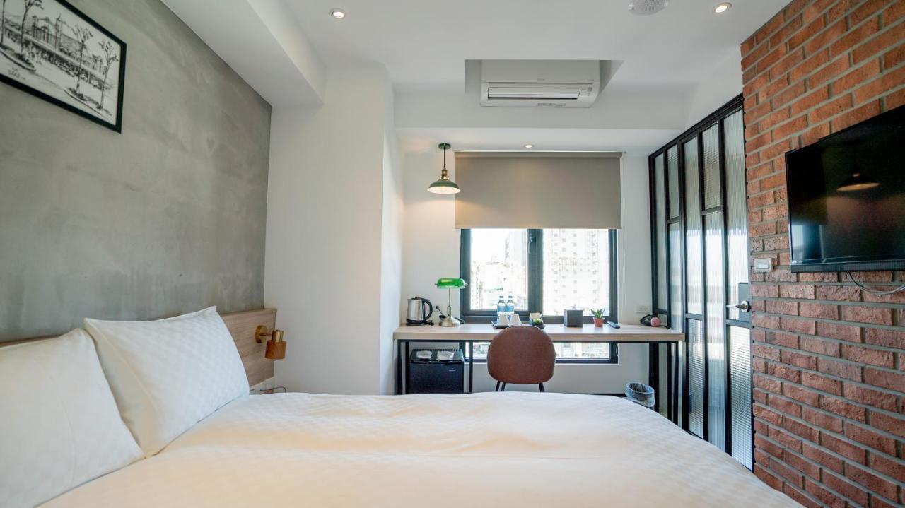 City Center Hotel Taichung Exteriör bild