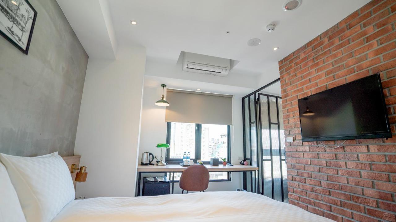 City Center Hotel Taichung Exteriör bild